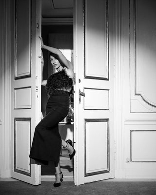 Adorné black flower strap and basic leather strap- One shoe, two strap options.