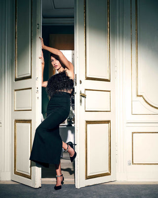 Adorné black flower strap and basic leather strap- One shoe, two strap options.